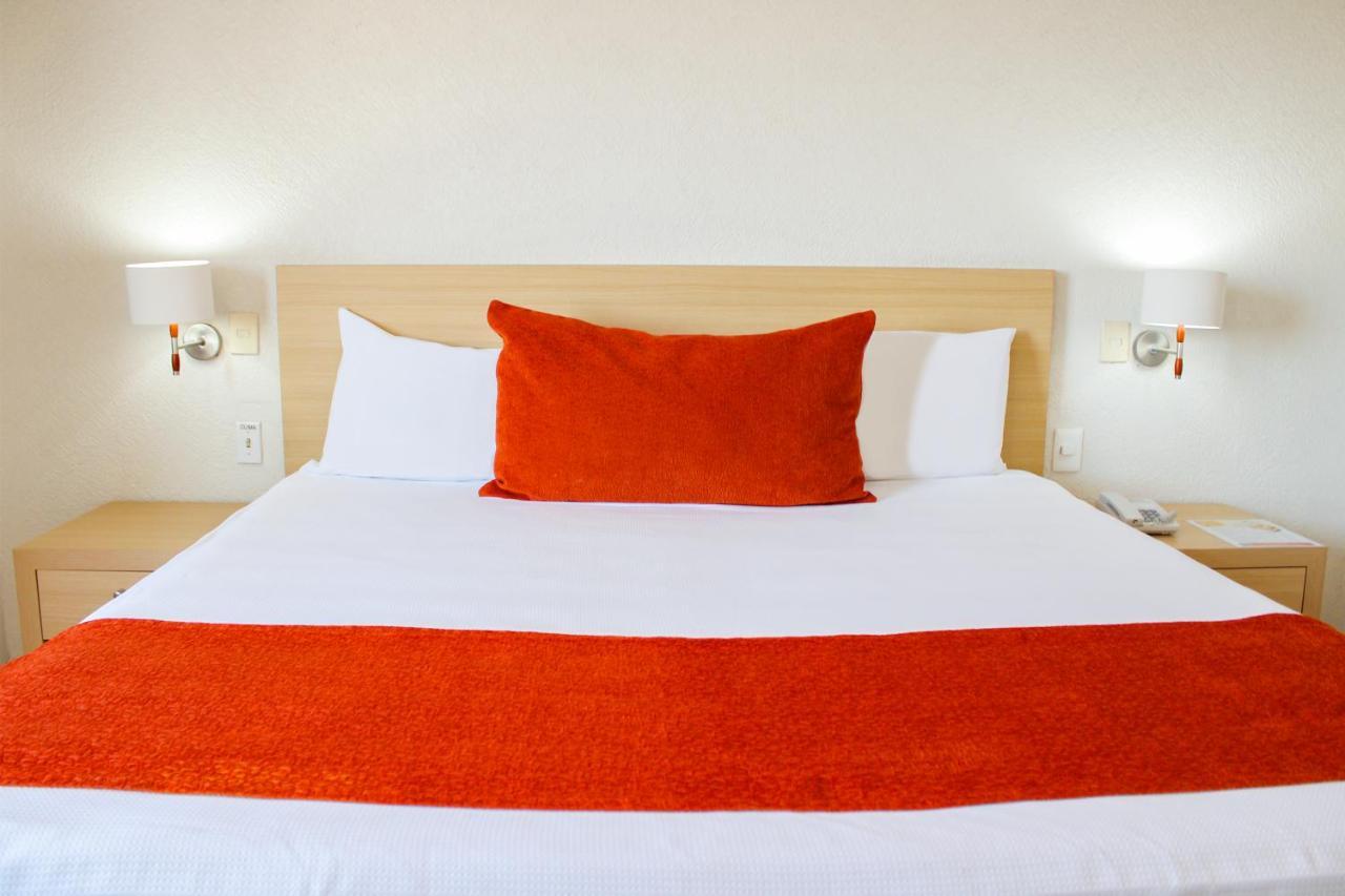 Hotel & Suites Real Del Lago Villahermosa Ngoại thất bức ảnh