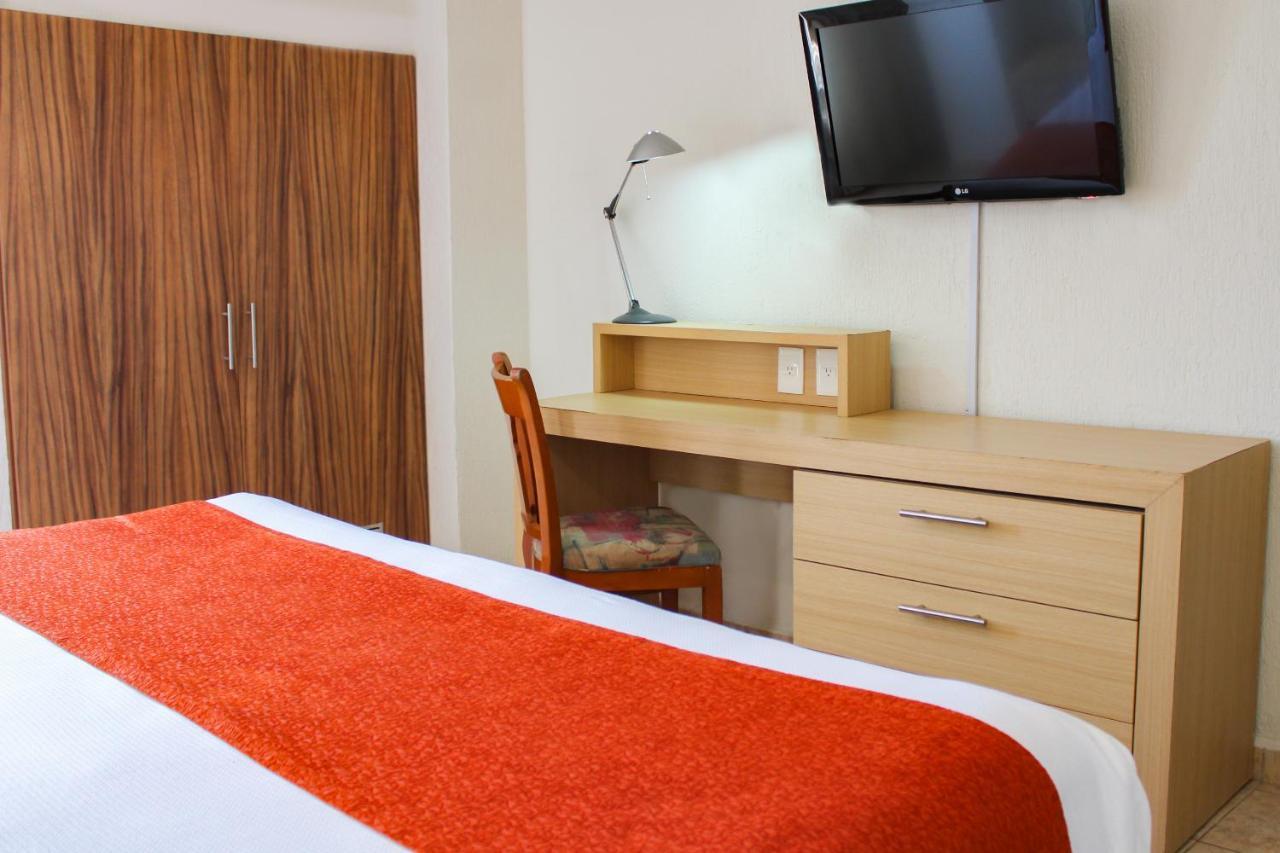 Hotel & Suites Real Del Lago Villahermosa Ngoại thất bức ảnh