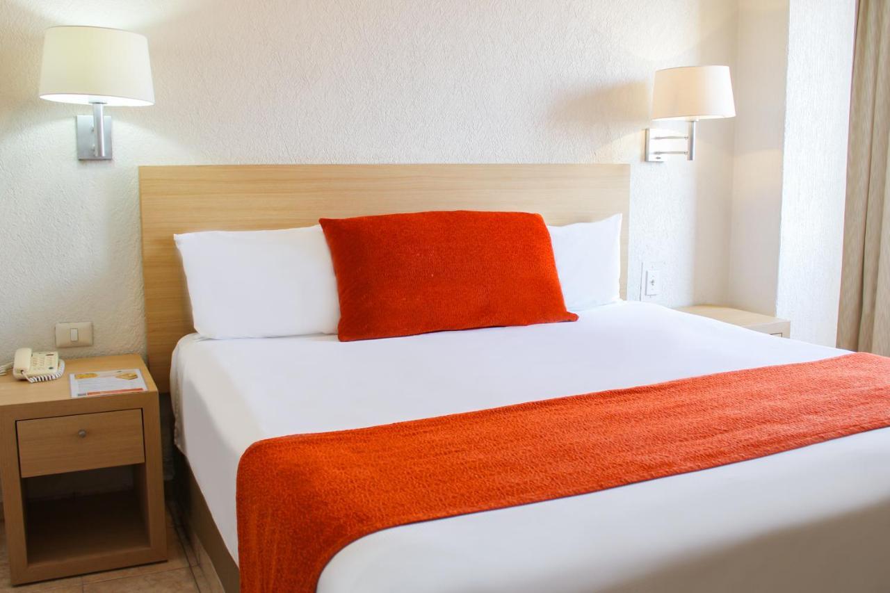 Hotel & Suites Real Del Lago Villahermosa Ngoại thất bức ảnh