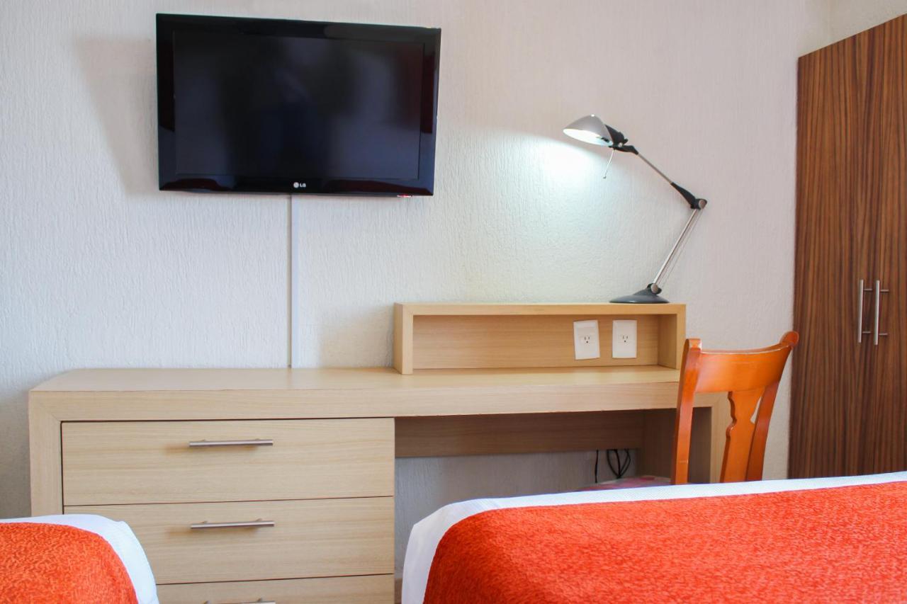 Hotel & Suites Real Del Lago Villahermosa Ngoại thất bức ảnh